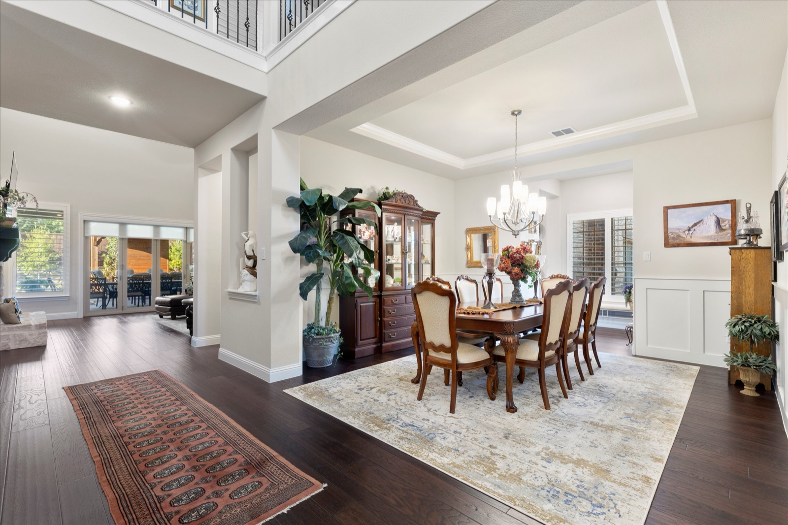 Formal dining room