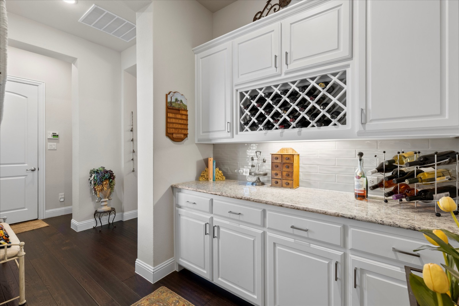Butler's pantry